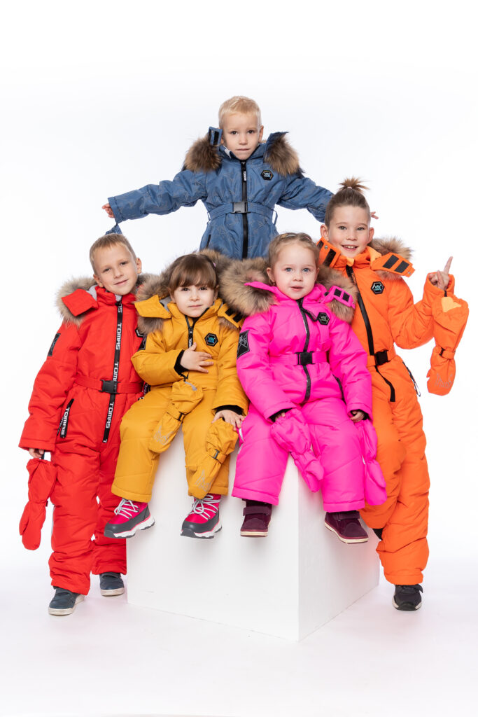 Съёмка товаров для Маркетплейсов на детях моделях imgproduction.ru. Фотографии для ваших продаж. Продающие фотографии